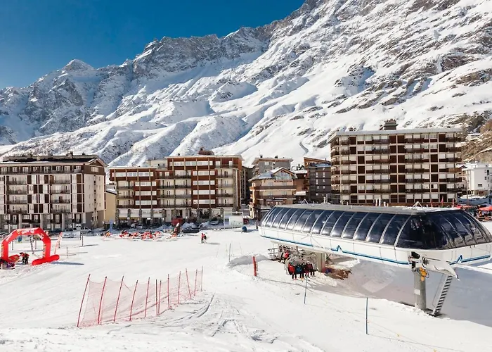 Hellochalet - Maison Reve Blanc - To Door With Matterhorn View Апартаменти